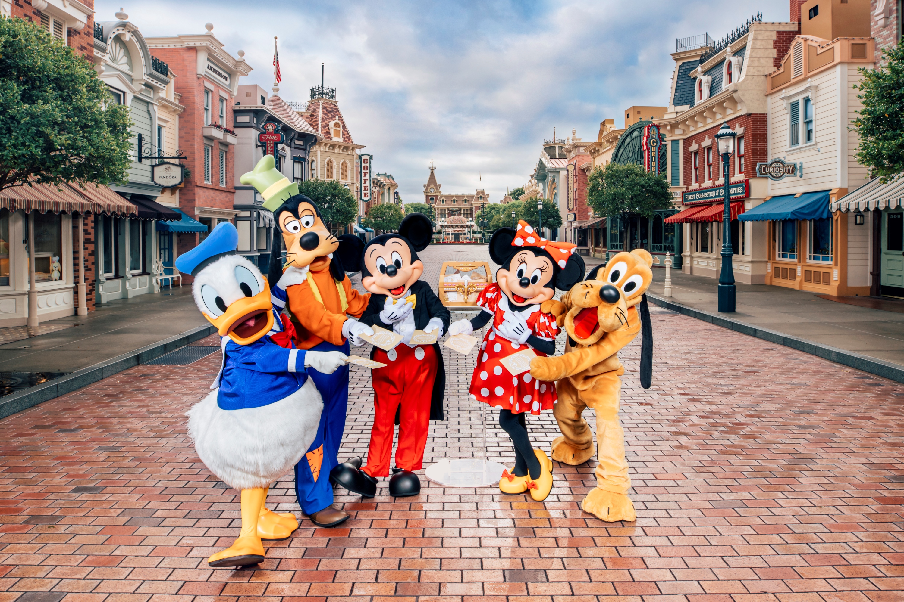 hk_c_1604477094017014432.jpg hk_c_20201102061854454.jpg